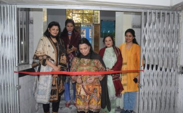 annual-art-exhibition - 1